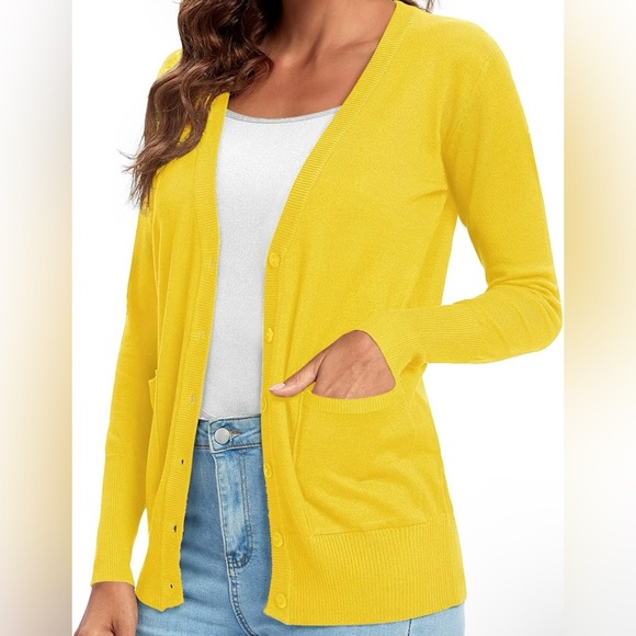 Cardigan Button Closer with Pockets. Yellow Sz. Med. Only Worn Once. Retails $34 - Picture 4 of 5